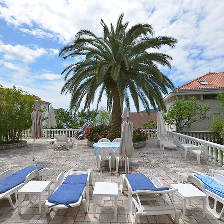 تْشيرسيك نوفي Hotel Vila Margot المظهر الخارجي الصورة